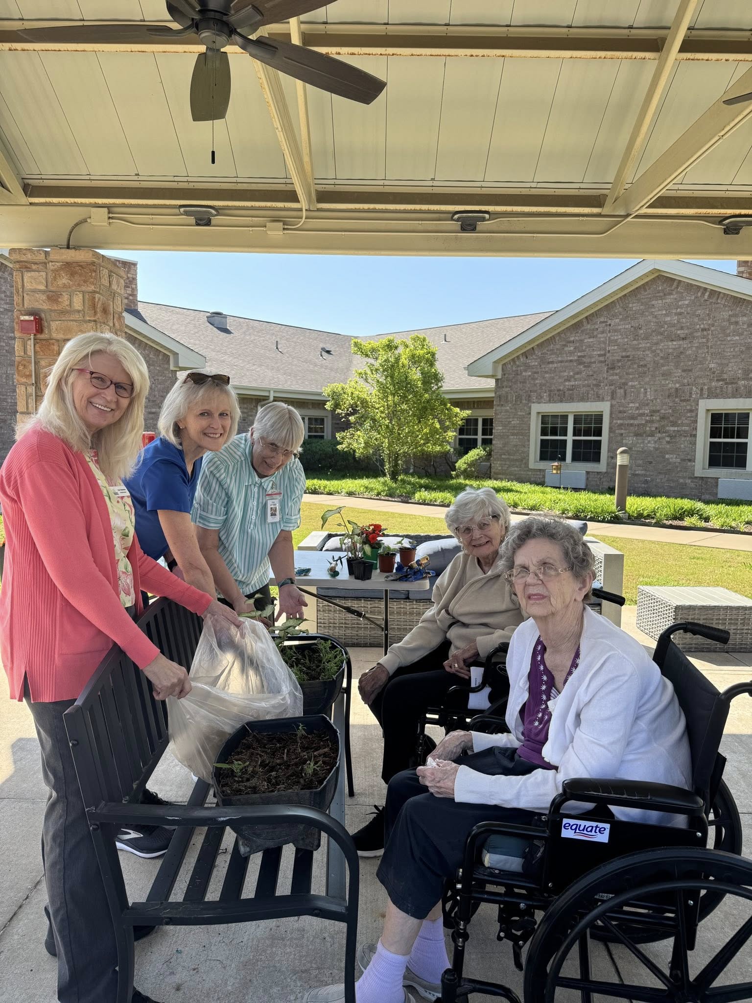 515563244_10232549010962606_6121767366850679910_n